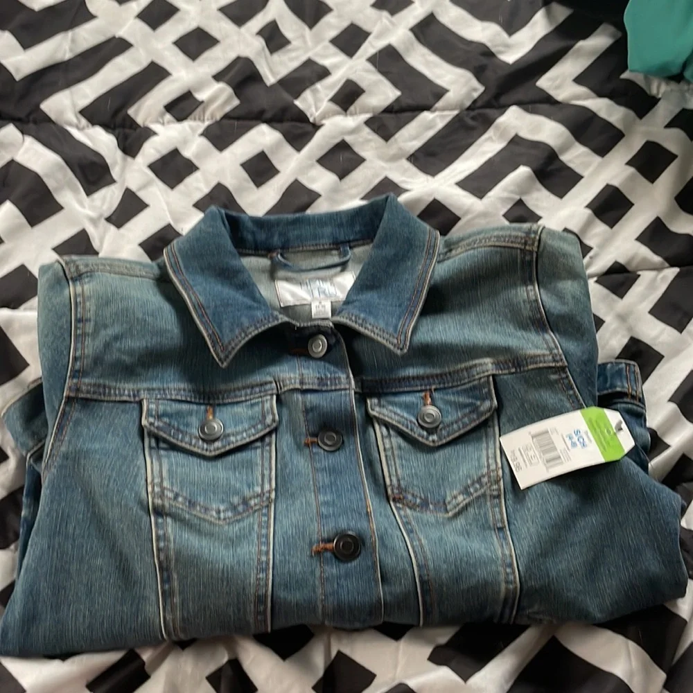 jean jacket - Picture 3 of 4